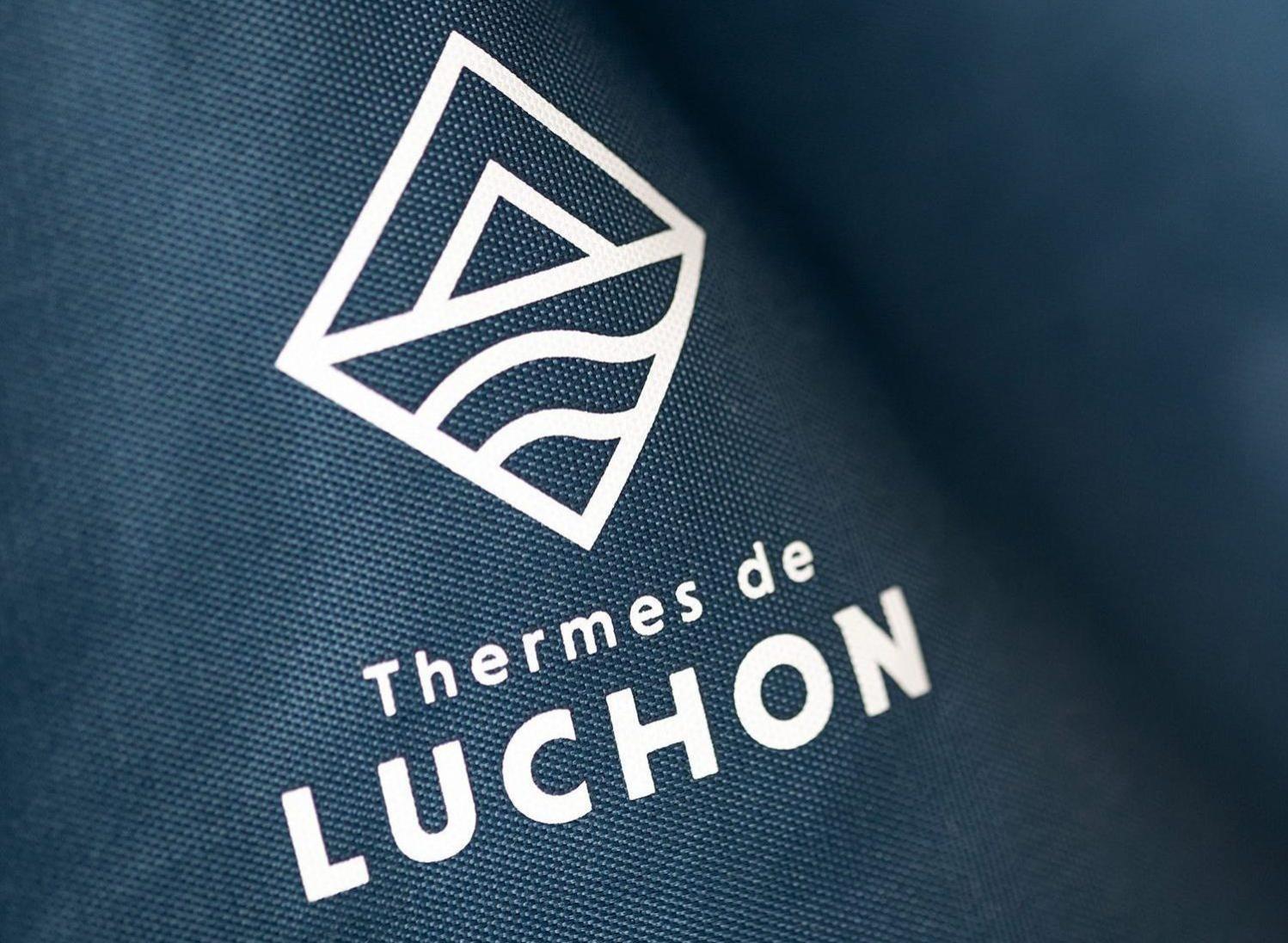 Au 47 Allees D'Etigny - Central & Standing - Avec Parking - Linge De Lit Et De Toilette Inclus Bagnères-de-Luchon Eksteriør billede